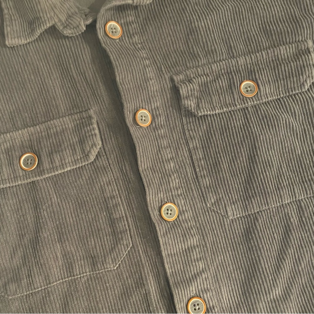 Forever 21 Men’s Button Up Corduroy Shacket - Picture 4 of 6